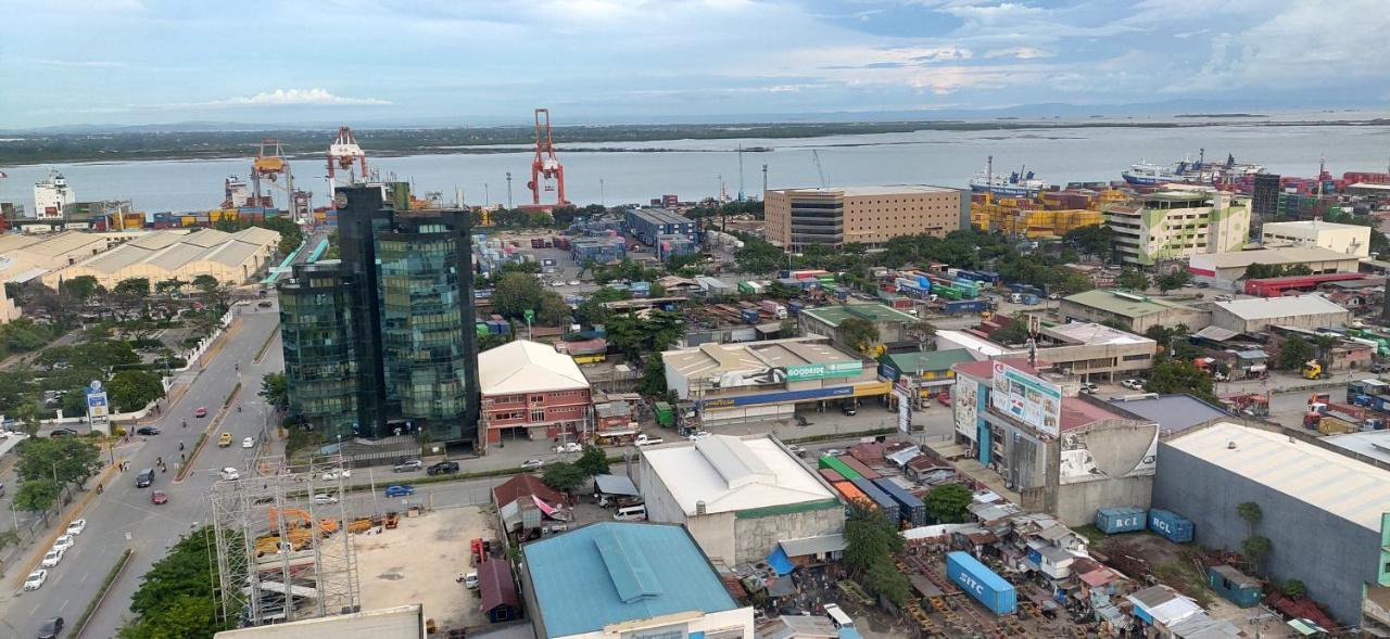 Sunvida Tower Stays Across Sm City Cebu ภายนอก รูปภาพ